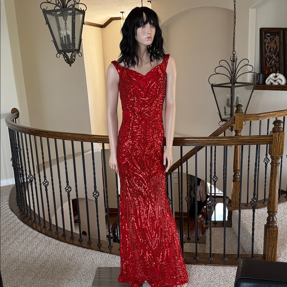 Windsor Bold Red Dress